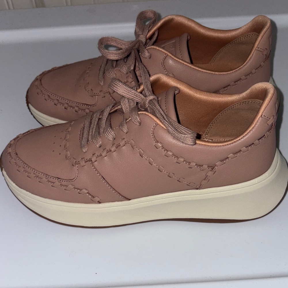 Fitflop Taupe Leather Lace-Up Sneakers - Picture 3 of 7